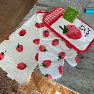 Kate Spade 3 Piece Kitchen Set